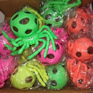 Squishy araña negro y colores S/24 la Doc.