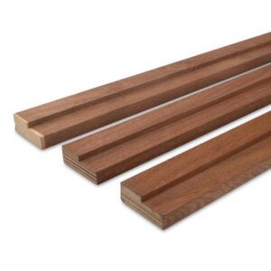 Marco enchapado Cedro 32x90x2.13