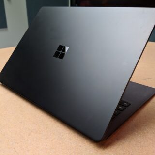 Laptops Microsoft