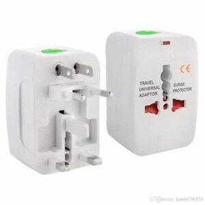 Adaptador Enchufe Universal Adaptor Viajero Turismo 110V 220V