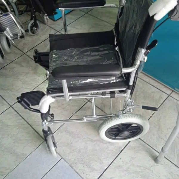 Silla de aluminio tipo paseo Adulto