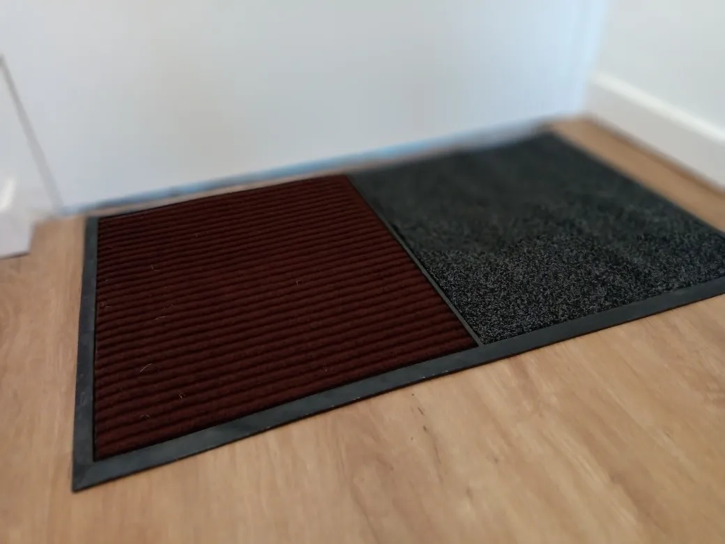 Felpudos y Pediluvios